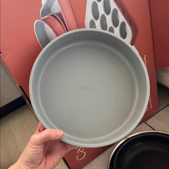 Caraway Peracotta Pink 9” Circle Baking Pan Non Stick Ceramic - Picture 2 of 3